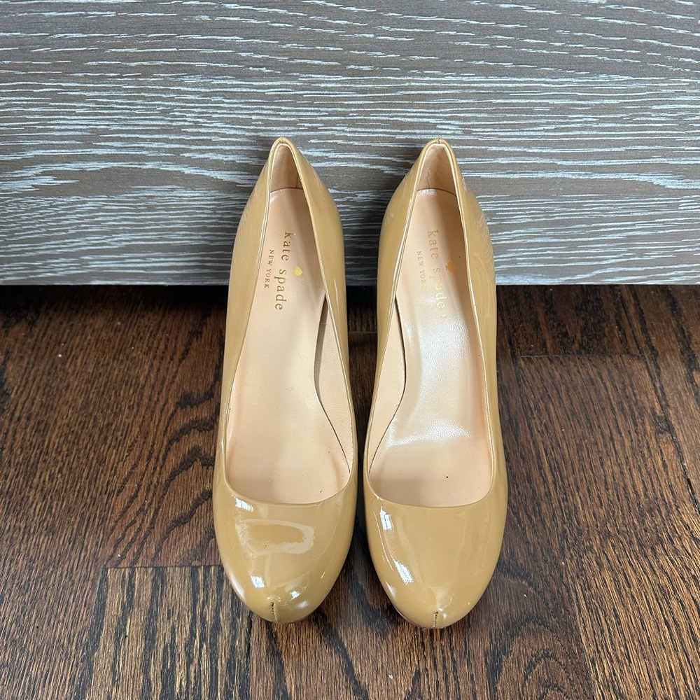 Kate Spade Glossy Beige Heels